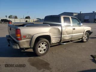 ✅ 2002 GMC Sierra 1500 SLE • VIN: 1GTEK19T62E213513 • Lot: 92451685. Listed on Copart with 346,767 mi. Free auction sales archive from the USA and detailed vehicle history report at DreamBid. Image 3.