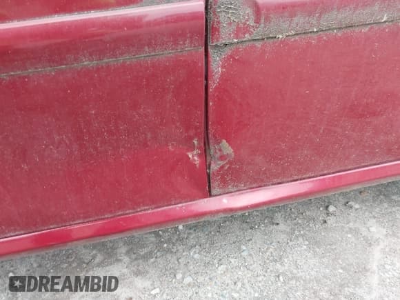 ✅ 2007 Suzuki Forenza • VIN: KL5JD86Z27K722135 • Lot: 43730947. Wystawiony na IAAI z przebiegiem 60 813 mil. Bezpłatny archiwum sprzedaży aukcyjnych z USA i szczegółowy raport historii pojazdu na DreamBid. Zdjęcie 6.