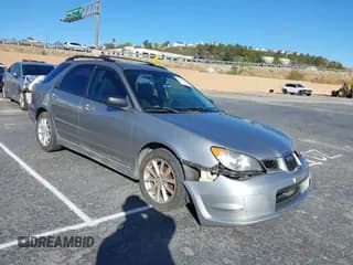 ✅ 2006 Subaru Impreza i • VIN: JF1GG67696G813382 • Lot: 41346643. Wystawiony na IAAI z przebiegiem 136 091 mil. Bezpłatny archiwum sprzedaży aukcyjnych z USA i szczegółowy raport historii pojazdu na DreamBid. Zdjęcie 1.