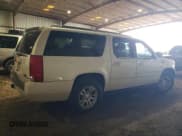 ✅ 2013 Cadillac Escalade ESV Premium • VIN: 1GYS3JEF2DR332651 • Лот: 83073324. Опубликован ранее на Copart с пробегом 231 561 миль. Бесплатный доступ к архиву аукционных продаж из США и подробный отчёт об истории автомобиля на DreamBid. Изображение 3.