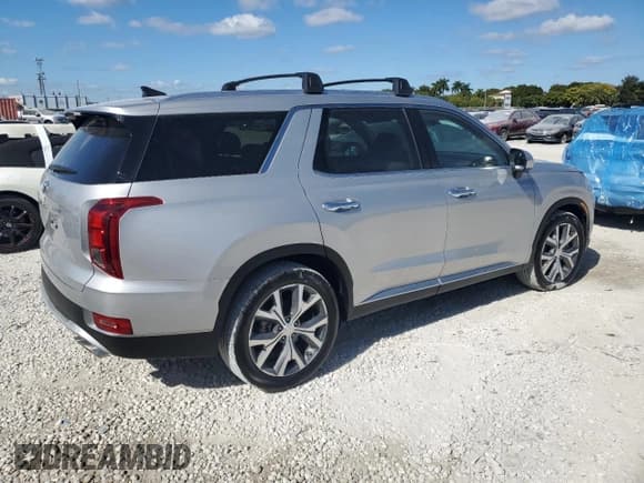 ✅ 2022 Hyundai Palisade SEL • VIN: KM8R44HE3NU380272 • Лот: 82915654. Опубликован ранее на Copart с пробегом 12 021 миль. Бесплатный доступ к архиву аукционных продаж из США и подробный отчёт об истории автомобиля на DreamBid. Изображение 3.