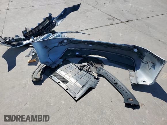 ✅ 2021 Tesla Model S Long Range • VIN: 5YJSA1E55MF441047 • Lot: 46850425. Listed on Copart with 28,149 mi. Free auction sales archive from the USA and detailed vehicle history report at DreamBid. Image 14.