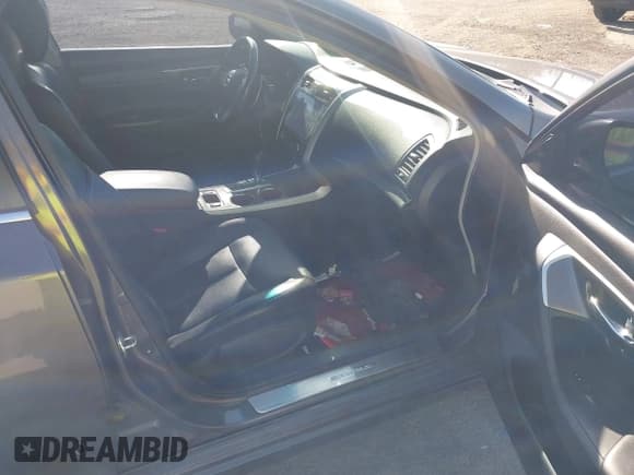 ✅ 2013 Nissan Altima SL • VIN: 1N4BL3AP9DC225346 • Lot: 43700318. Listed on IAAI with 159,171 mi. Free auction sales archive from the USA and detailed vehicle history report at DreamBid. Image 5.