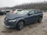 ✅ 2022 Volvo V90 • VIN: YV4062NL6N1144809 • Лот: 85713244. Опубликован ранее на Copart с пробегом Не указан. Бесплатный доступ к архиву аукционных продаж из США и подробный отчёт об истории автомобиля на DreamBid. Изображение 1.