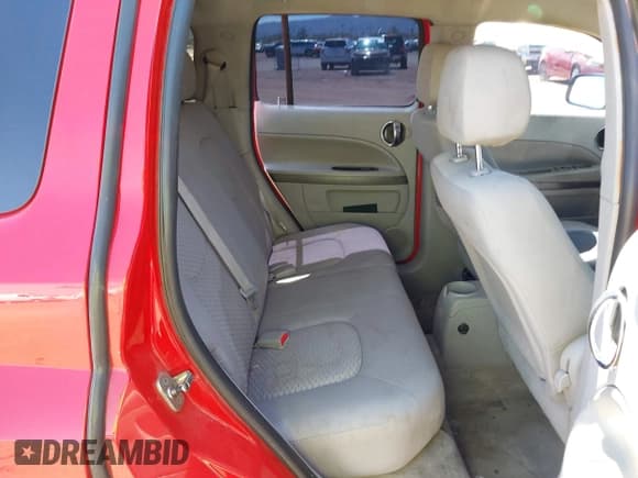 ✅ 2011 Chevrolet HHR 1LT • VIN: 3GNBABFW0BS601490 • Lot: 42085428. Listed on IAAI with 197,601 mi. Free auction sales archive from the USA and detailed vehicle history report at DreamBid. Image 8.