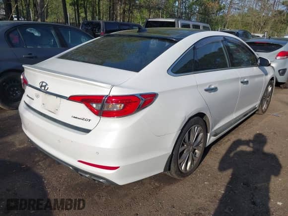 2017 Hyundai Sonata Sport with VIN 5NPE34AB9HH457327, listed as a IAAI auction lot 41996456 with 114,587 mi miles and . Bid and sale history available at DreamBid. Image 4.