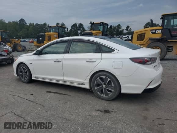 ✅ 2019 Hyundai Sonata Limited • VIN: KMHE34L31KA092237 • Lot: 84581215. Listed on Copart with 197,161 mi. Free auction sales archive from the USA and detailed vehicle history report at DreamBid. Image 2.