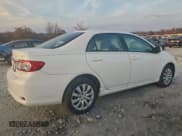 ✅ 2012 Toyota Corolla LE • VIN: 2T1BU4EE1CC801653 • Lot: 93652455. Wystawiony na Copart z przebiegiem 103 394 mil. Bezpłatny archiwum sprzedaży aukcyjnych z USA i szczegółowy raport historii pojazdu na DreamBid. Zdjęcie 3.