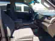 2018 Chevrolet Suburban LS с VIN 1GNSCGKC2JR301728, выставлен на аукционе IAAI как лот 42099285 с пробегом 123 032 миль миль и . История ставок и продаж доступна на DreamBid. Изображение 5.