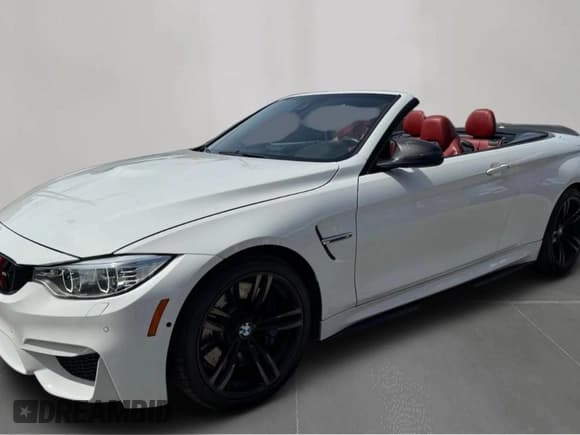 ✅ 2015 BMW M4 • VIN: WBS3U9C50FJ968186 • Lot: 85013015. Listed on Copart with 130,325 mi. Free auction sales archive from the USA and detailed vehicle history report at DreamBid. Image 2.