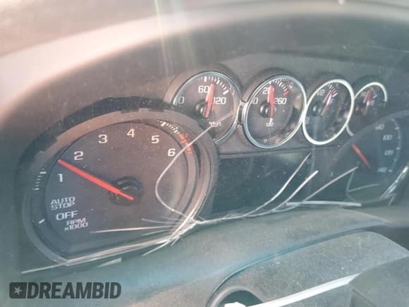 ✅ 2019 Chevrolet Silverado 1500 LT • VIN: 1GCRYDED0KZ347944 • Lot: 83788145. Listed on Copart with Not provided. Free auction sales archive from the USA and detailed vehicle history report at DreamBid. Image 9.