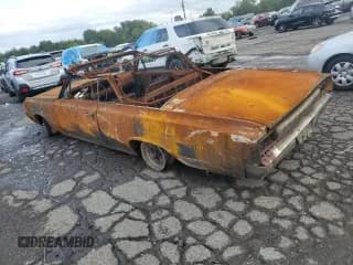 ✅ 1964 Oldsmobile Cutlass • VIN: 824F021542 • Lot: 81989075. Wystawiony na Copart z przebiegiem Nie podano. Bezpłatny archiwum sprzedaży aukcyjnych z USA i szczegółowy raport historii pojazdu na DreamBid. Zdjęcie 2.