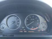 ✅ 2013 BMW 5 Series 528i xDrive • VIN: WBAXH5C5XDD109069 • Lot: 43816861. Wystawiony na IAAI z przebiegiem 117 792 mil. Bezpłatny archiwum sprzedaży aukcyjnych z USA i szczegółowy raport historii pojazdu na DreamBid. Zdjęcie 7.