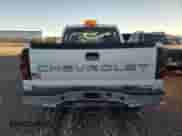 2004 Chevrolet Silverado 1500 LS z VIN 1GCEC14V54Z307206, wystawiony jako Copart lot #76308604 z przebiegiem Nie podano mil oraz Szkoda całkowita • Salvage title. Historia ofert i sprzedaży dostępna na DreamBid. Obrazek 6.