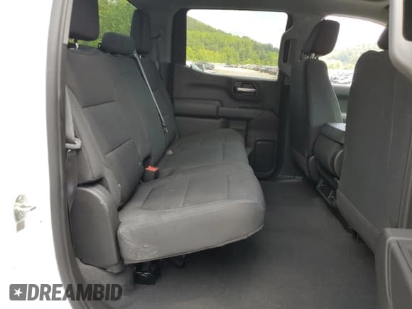 ✅ 2021 GMC Sierra 1500 • VIN: 3GTU9AEF7MG270032 • Lot: 62714895. Wystawiony na Copart z przebiegiem 23 609 mil. Bezpłatny archiwum sprzedaży aukcyjnych z USA i szczegółowy raport historii pojazdu na DreamBid. Zdjęcie 10.