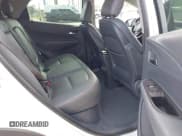 ✅ 2019 Chevrolet Bolt EV Premier • VIN: 1G1FZ6S07K4127056 • Lot: 41269560. Wystawiony na IAAI z przebiegiem 105 990 mil. Bezpłatny archiwum sprzedaży aukcyjnych z USA i szczegółowy raport historii pojazdu na DreamBid. Zdjęcie 8.