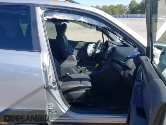 ✅ 2022 Subaru Forester Wilderness • VIN: JF2SKAMCXNH463397 • Lot: 43514167. Wystawiony na IAAI z przebiegiem 70 095 mil. Bezpłatny archiwum sprzedaży aukcyjnych z USA i szczegółowy raport historii pojazdu na DreamBid. Zdjęcie 5.