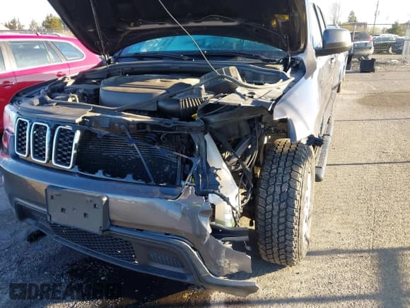 ✅ 2017 Jeep Grand Cherokee Altitude • VIN: 1C4RJFAG0HC803386 • Lot: 43724175. Listed on IAAI with 114,626 mi. Free auction sales archive from the USA and detailed vehicle history report at DreamBid. Image 17.