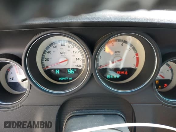 ✅ 2009 Dodge Challenger R/T • VIN: 2B3LJ54T39H588174 • Лот: 90673935. Опубликован ранее на Copart с пробегом 109 477 миль. Бесплатный доступ к архиву аукционных продаж из США и подробный отчёт об истории автомобиля на DreamBid. Изображение 9.