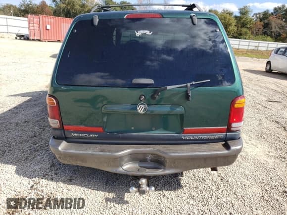 ✅ 2000 Mercury Mountaineer • VIN: 4M2ZU66P1YUJ05468 • Lot: 75682513. Listed on Copart with 211,748 mi. Free auction sales archive from the USA and detailed vehicle history report at DreamBid. Image 6.
