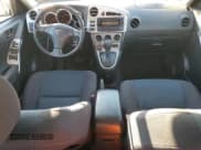 ✅ 2006 Toyota Matrix XR • VIN: 2T1KR32E16C605281 • Лот: 90936715. Опубликован ранее на Copart с пробегом 110 348 миль. Бесплатный доступ к архиву аукционных продаж из США и подробный отчёт об истории автомобиля на DreamBid. Изображение 8.