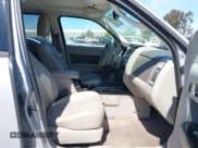 ✅ 2009 Ford Escape Hybrid • VIN: 1FMCU49379KA87852 • Lot: 42159280. Listed on IAAI with 155,054 mi. Free auction sales archive from the USA and detailed vehicle history report at DreamBid. Image 5.