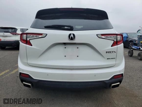 ✅ 2022 Acura RDX Advance • VIN: 5J8TC2H70NL003201 • Lot: 52623875. Wystawiony na Copart z przebiegiem 24 192 mil. Bezpłatny archiwum sprzedaży aukcyjnych z USA i szczegółowy raport historii pojazdu na DreamBid. Zdjęcie 6.