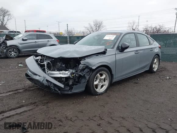 ✅ 2025 Honda Civic Sport • VIN: 19XFL2H83SE002715 • Lot: 41141510. Listed on IAAI with 2,276 mi. Free auction sales archive from the USA and detailed vehicle history report at DreamBid. Image 2.