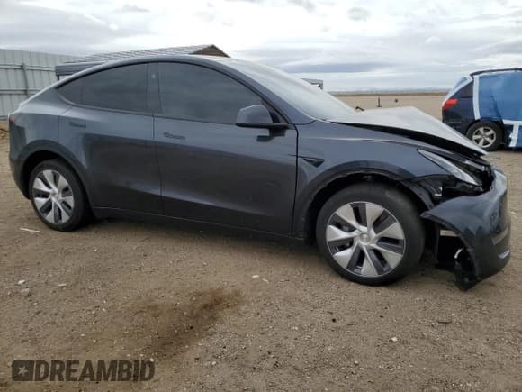 ✅ 2024 Tesla Model Y Long Range • VIN: 7SAYGDEE8RA241541 • Лот: 47791135. Опубликован ранее на Copart с пробегом 22 260 миль. Бесплатный доступ к архиву аукционных продаж из США и подробный отчёт об истории автомобиля на DreamBid. Изображение 4.