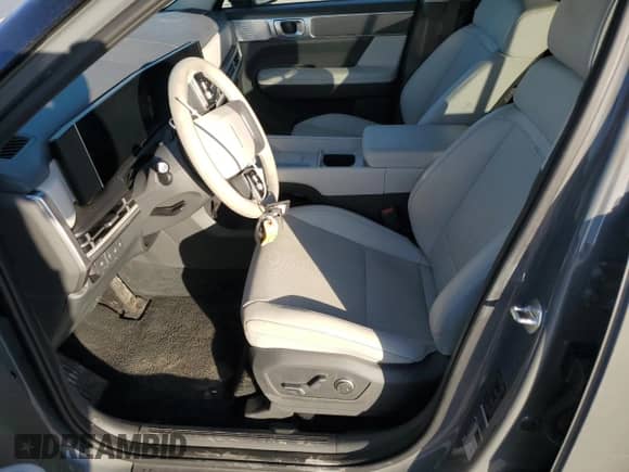 2024 Hyundai Santa Fe SEL с VIN 5NMP2DGL3RH015850, выставлен на аукционе Copart как лот 48103085 с пробегом 23 220 миль миль и Чистый • Clean title. История ставок и продаж доступна на DreamBid. Изображение 7.