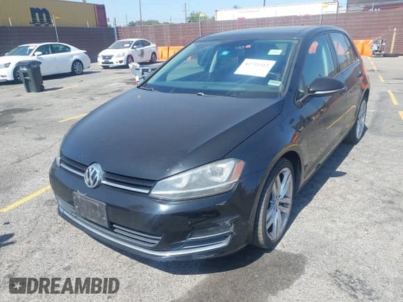 ✅ 2015 Volkswagen Golf S • VIN: 3VW2A7AU4FM024031 • Лот: 42732312. Опубликован ранее на IAAI с пробегом 156 893 миль. Бесплатный доступ к архиву аукционных продаж из США и подробный отчёт об истории автомобиля на DreamBid. Изображение 2.