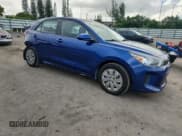 ✅ 2020 Kia Rio S • VIN: 3KPA25AD3LE334659 • Lot: 71190865. Wystawiony na Copart z przebiegiem 50 826 mil. Bezpłatny archiwum sprzedaży aukcyjnych z USA i szczegółowy raport historii pojazdu na DreamBid. Zdjęcie 4.