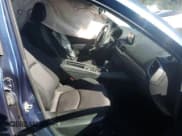 ✅ 2018 Mazda 3 Sport • VIN: 3MZBN1K77JM206583 • Lot: 86433715. Wystawiony na Copart z przebiegiem 94 807 mil. Bezpłatny archiwum sprzedaży aukcyjnych z USA i szczegółowy raport historii pojazdu na DreamBid. Zdjęcie 7.