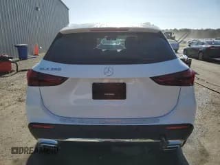 ✅ 2025 Mercedes-Benz GLA 250 • VIN: W1N4N4GB3SJ673324 • Лот: 84747145. Опубликован ранее на Copart с пробегом 9 792 миль. Бесплатный доступ к архиву аукционных продаж из США и подробный отчёт об истории автомобиля на DreamBid. Изображение 6.
