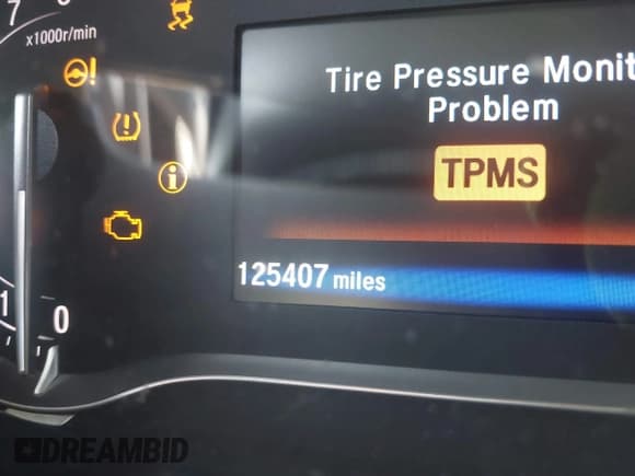 ✅ 2017 Honda Pilot EX-L • VIN: 5FNYF6H57HB032784 • Lot: 42893011. Listed on IAAI with 125,407 mi. Free auction sales archive from the USA and detailed vehicle history report at DreamBid. Image 15.