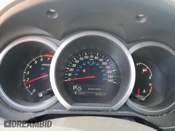 ✅ 2011 Suzuki Grand Vitara Premium • VIN: JS3TE0D20B4100834 • Лот: 46349025. Опубликован ранее на Copart с пробегом 96 788 миль. Бесплатный доступ к архиву аукционных продаж из США и подробный отчёт об истории автомобиля на DreamBid. Изображение 9.