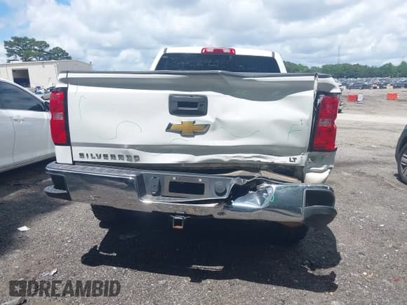 ✅ 2017 Chevrolet Silverado 1500 LT • VIN: 3GCUKREH1HG462136 • Lot: 42502771. Listed on IAAI with 187,822 mi. Free auction sales archive from the USA and detailed vehicle history report at DreamBid. Image 16.