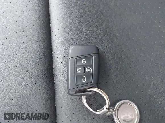 ✅ 2019 Volkswagen Atlas SE • VIN: 1V2UR2CA2KC515377 • Lot: 42981214. Listed on IAAI with 73,872 mi. Free auction sales archive from the USA and detailed vehicle history report at DreamBid. Image 11.