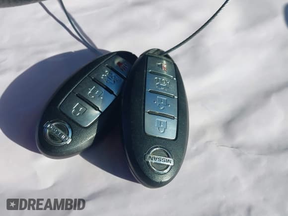 ✅ 2017 Nissan Sentra S • VIN: 3N1AB7AP1HY408983 • Lot: 43585431. Listed on IAAI with 95,803 mi. Free auction sales archive from the USA and detailed vehicle history report at DreamBid. Image 11.