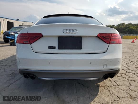 ✅ 2015 Audi S5 Premium Plus • VIN: WAUCGAFR2FA026328 • Lot: 80545005. Listed on Copart with 88,594 mi. Free auction sales archive from the USA and detailed vehicle history report at DreamBid. Image 6.