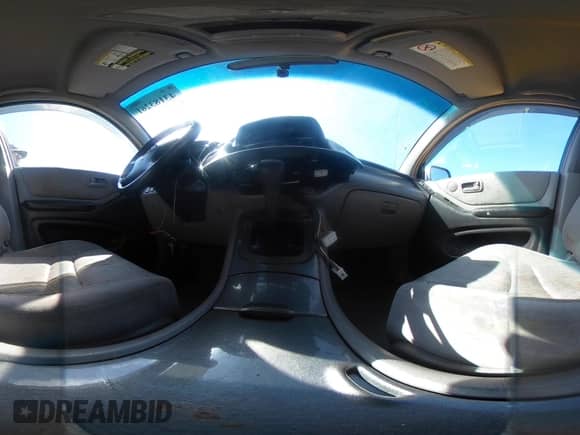 2002 Toyota Highlander с VIN JTEGD21A320033899, выставлен на аукционе IAAI как лот 43183261 с пробегом 271 073 миль миль и . История ставок и продаж доступна на DreamBid. Изображение 19.