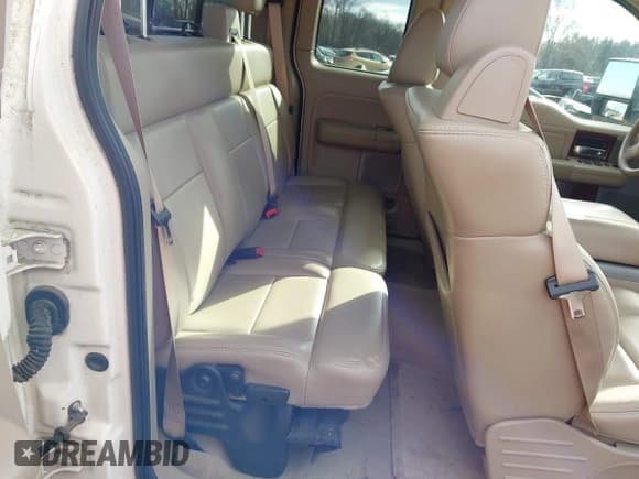 ✅ 2007 Ford F-150 XLT • VIN: 1FTPX14V37FB44154 • Лот: 43909753. Опубликован ранее на IAAI с пробегом 92 486 миль. Бесплатный доступ к архиву аукционных продаж из США и подробный отчёт об истории автомобиля на DreamBid. Изображение 8.