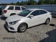 ✅ 2021 Hyundai Accent SE • VIN: 3KPC24A68ME138514 • Лот: 75522314. Опубликован ранее на Copart с пробегом 77 086 миль. Бесплатный доступ к архиву аукционных продаж из США и подробный отчёт об истории автомобиля на DreamBid. Изображение 1.