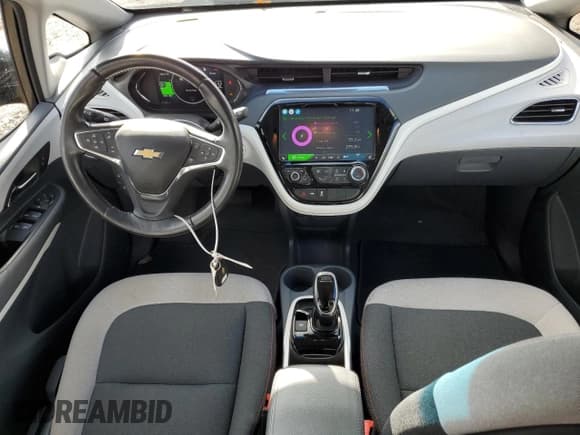 ✅ 2020 Chevrolet Bolt EV LT • VIN: 1G1FW6S03L4149260 • Lot: 80229444. Wystawiony na Copart z przebiegiem 37 486 mil. Bezpłatny archiwum sprzedaży aukcyjnych z USA i szczegółowy raport historii pojazdu na DreamBid. Zdjęcie 8.
