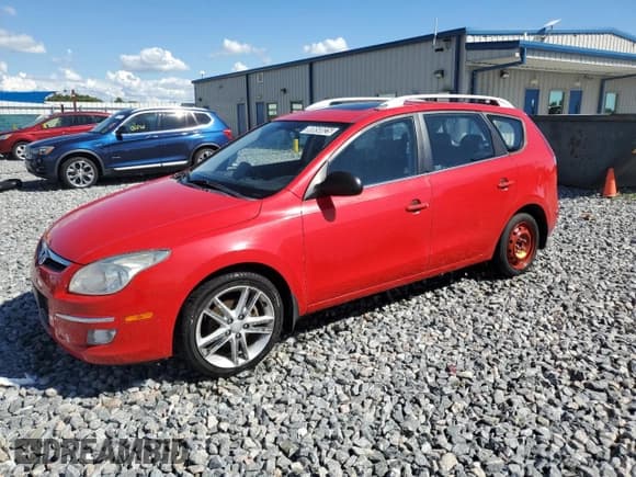 ✅ 2011 Hyundai Elantra SE • VIN: KMHDC8AE6BU096841 • Lot: 80850825. Listed on Copart with 80,422 mi. Free auction sales archive from the USA and detailed vehicle history report at DreamBid. Image 1.