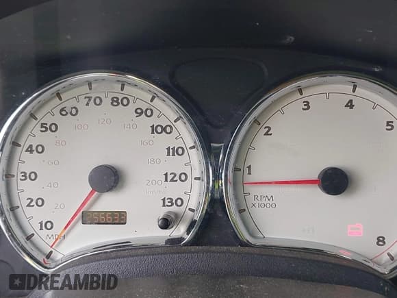 ✅ 2004 Saturn VUE V6 • VIN: 5GZCZ53434S886130 • Lot: 41726485. Wystawiony na IAAI z przebiegiem 256 633 mil. Bezpłatny archiwum sprzedaży aukcyjnych z USA i szczegółowy raport historii pojazdu na DreamBid. Zdjęcie 7.