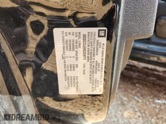 ✅ 2009 Chevrolet Silverado 1500 LT • VIN: 3GCEC23J99G204771 • Lot: 81217675. Wystawiony na Copart z przebiegiem 211 725 mil. Bezpłatny archiwum sprzedaży aukcyjnych z USA i szczegółowy raport historii pojazdu na DreamBid. Zdjęcie 12.