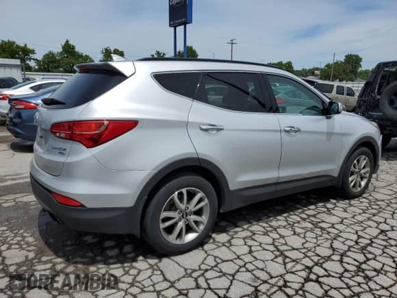 ✅ 2016 Hyundai Santa Fe Limited • VIN: 5XYZUDLA5GG307868 • Lot: 60628074. Wystawiony na Copart z przebiegiem 185 871 mil mil. Skorzystaj z bezpłatnego archiwum sprzedaży aukcyjnych z USA i zobacz szczegółowy raport historii pojazdu na DreamBid. Zdjęcie 3.