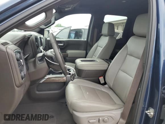 ✅ 2020 Chevrolet Silverado 1500 RST • VIN: 1GCRYEED3LZ105463 • Lot: 65692905. Listed on Copart with 130,469 mi. Free auction sales archive from the USA and detailed vehicle history report at DreamBid. Image 7.