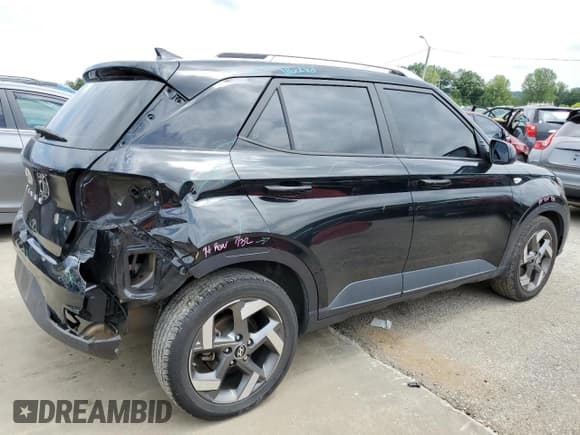 ✅ 2021 Hyundai Venue SEL • VIN: KMHRC8A31MU114525 • Lot: 65712834. Listed on Copart with 39,661 mi. Free auction sales archive from the USA and detailed vehicle history report at DreamBid. Image 3.